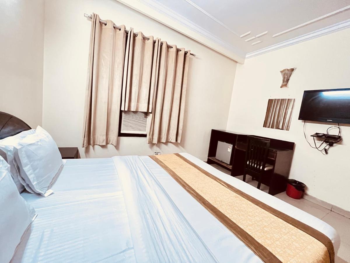 Ashoka Hotel Karol Bagh Delhi Neu-Delhi Exterior foto